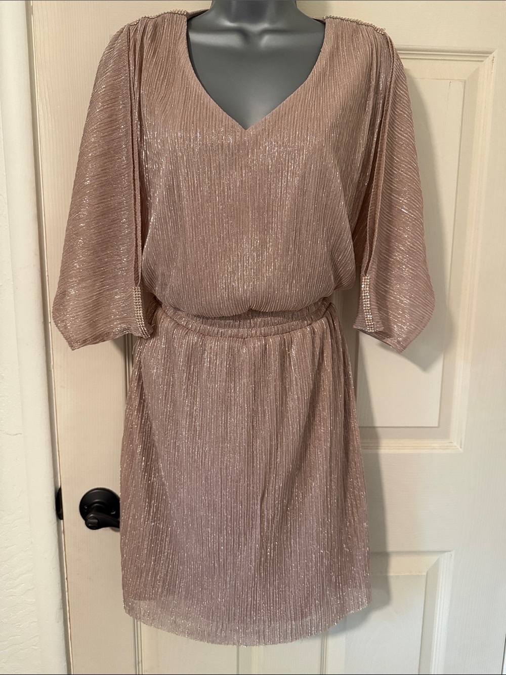 MSK Shimmery Mauve V-Neck Midi Dress